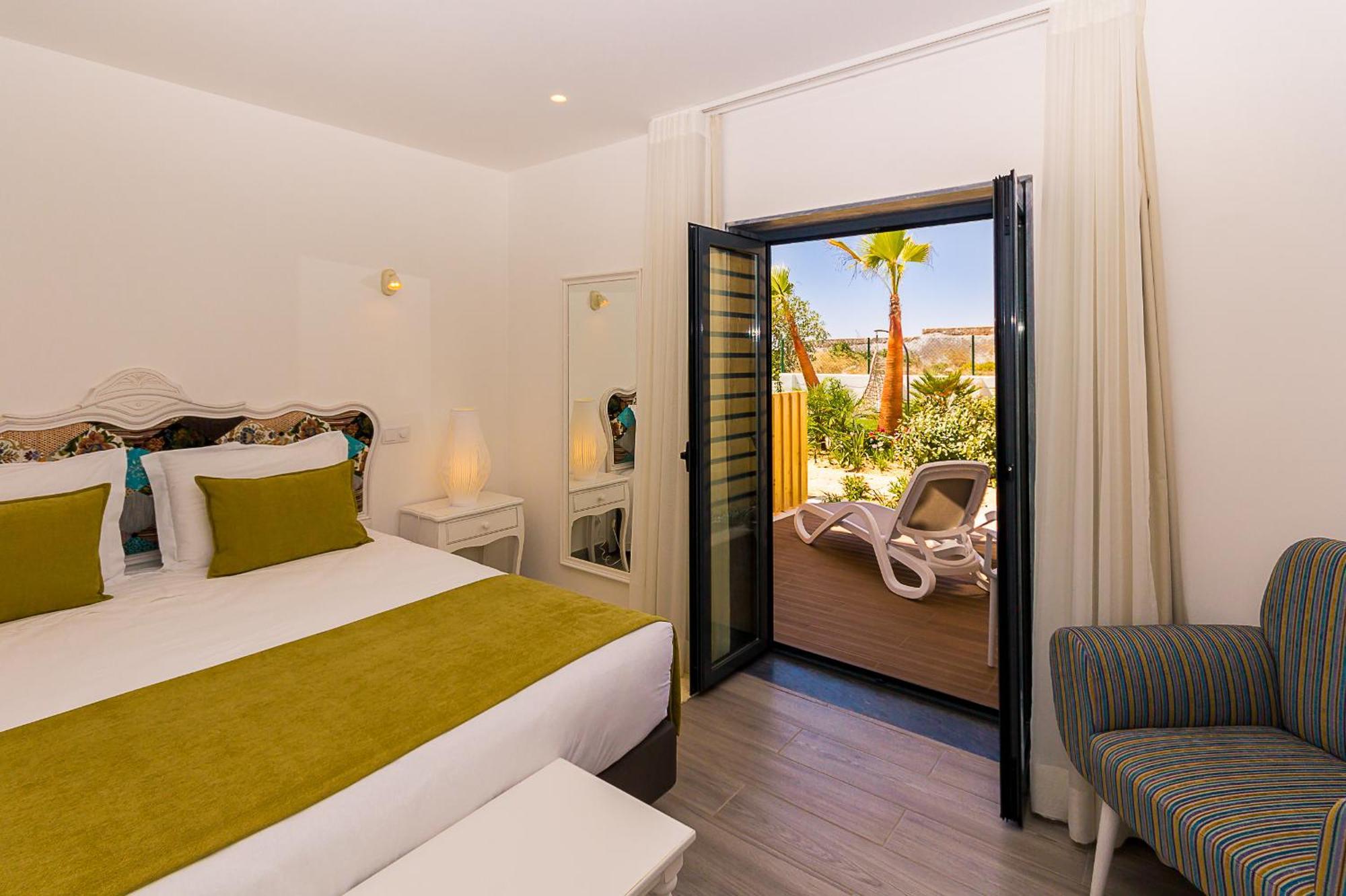 Standard Double or Twin Room Garden View