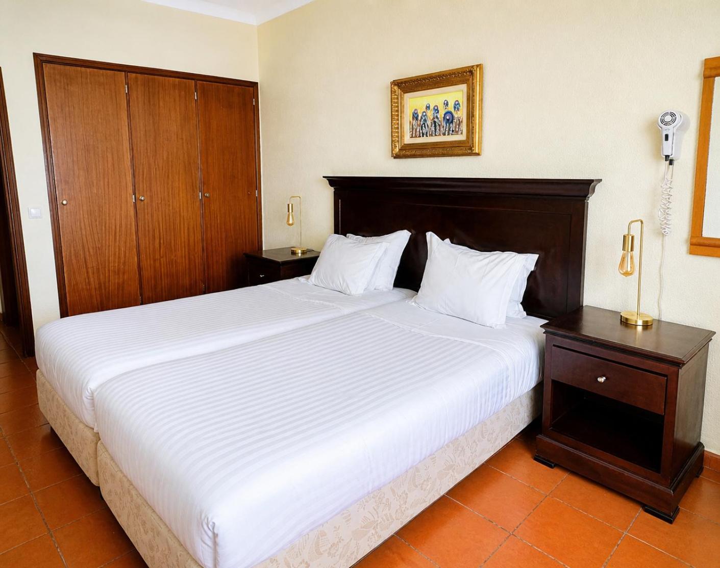 Apartamento com 1 Quarto e Vista Terra